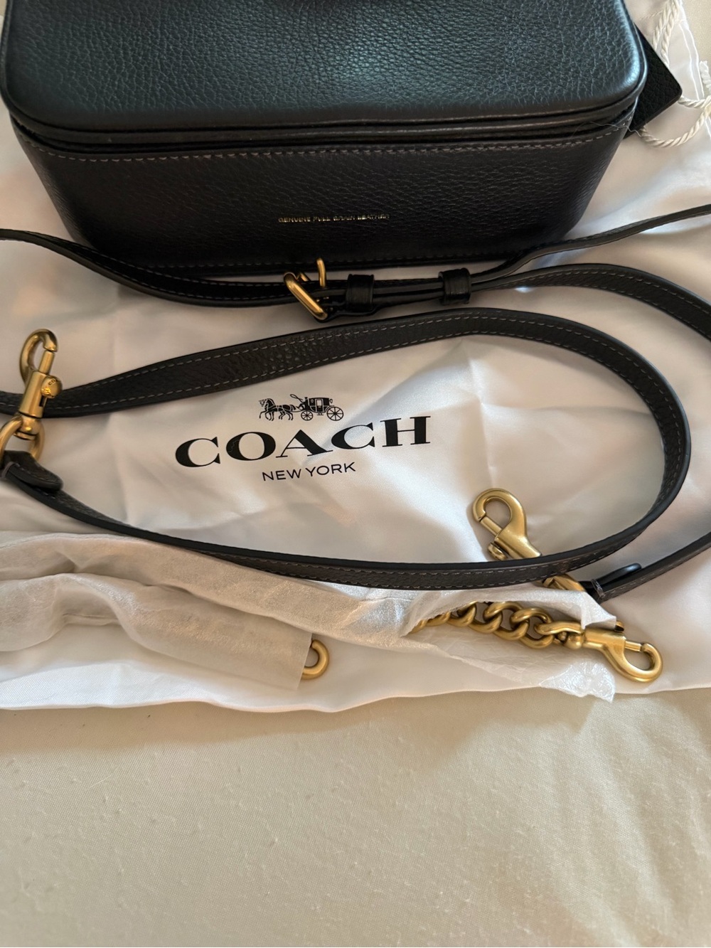 Coach Cassie 19 Black Pebbled Leather Satchel with Gold Turnlock - Picture 7 of 7